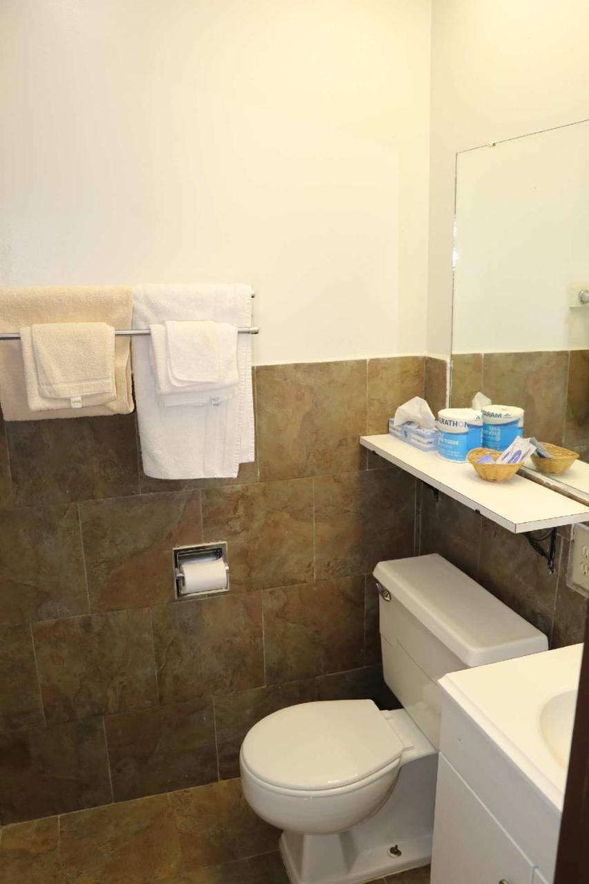Western Motel Alva 外观 照片