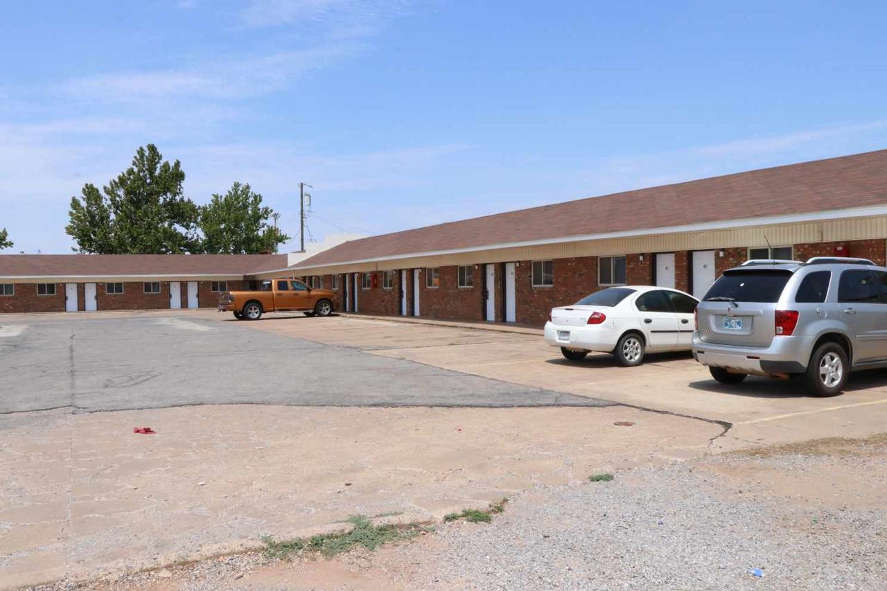 Western Motel Alva 外观 照片